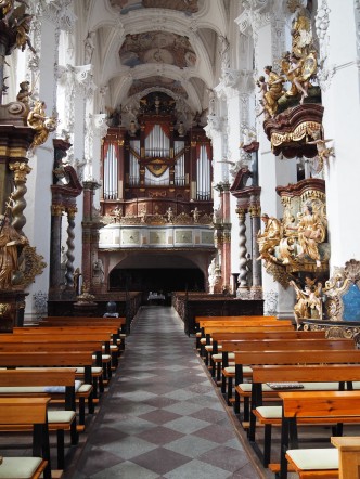 Stiftskirche St. Marien Himmelfahrt, Blick zur Orgelempore